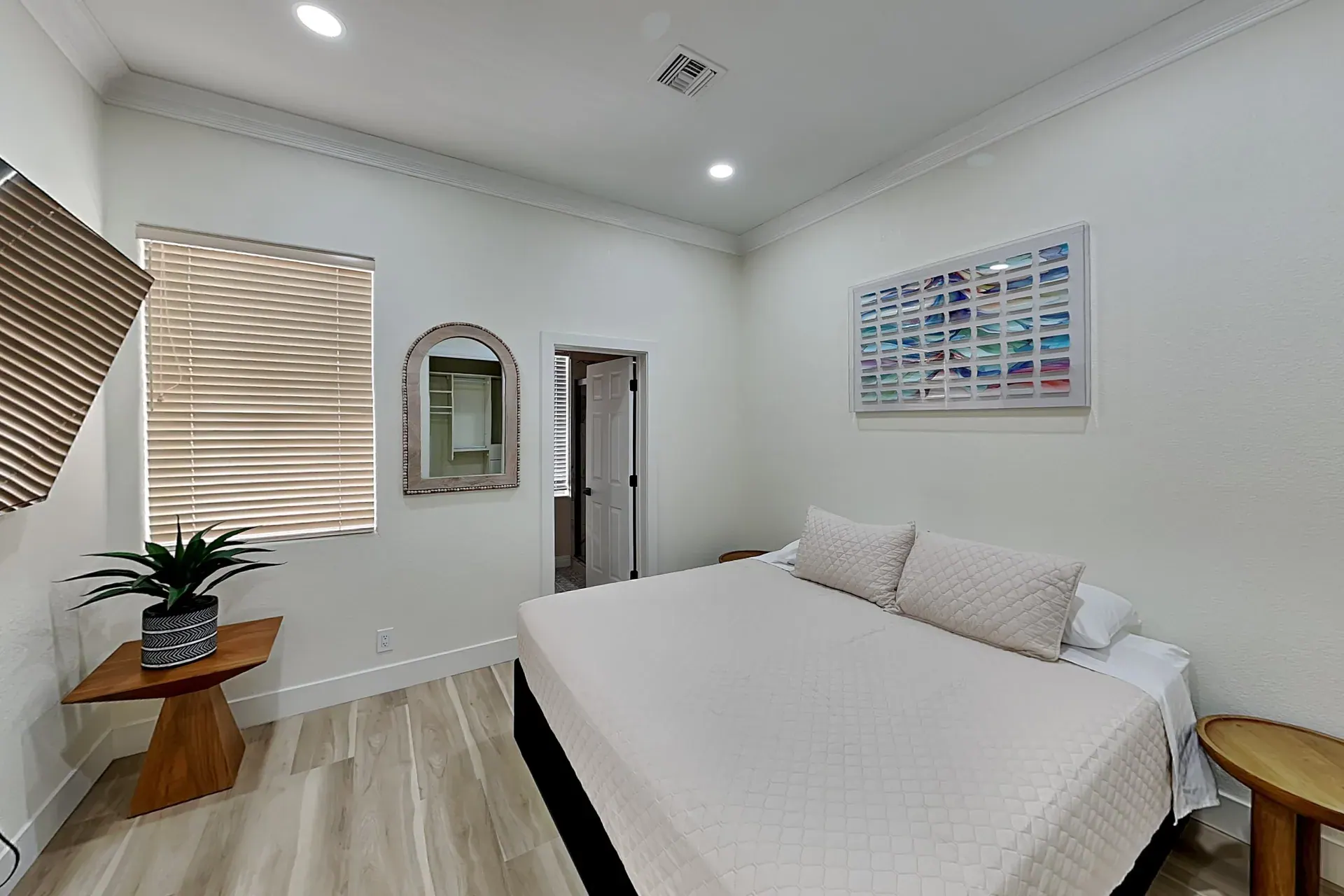 Bedroom 4 — King · private bath